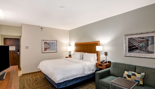 Habitación, 1 cama de matrimonio grande, bañera (Mobility & Hearing)