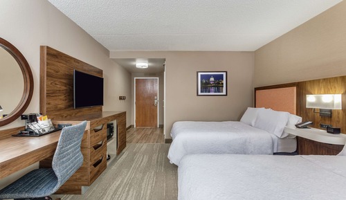 Habitación, 2 camas dobles, accesible para personas con discapacidad (Mobility & Hearing)