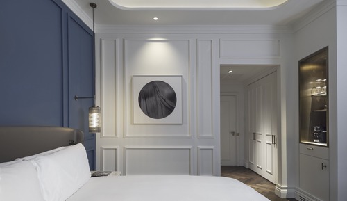 Habitación clásica, 1 cama de matrimonio grande, balcón