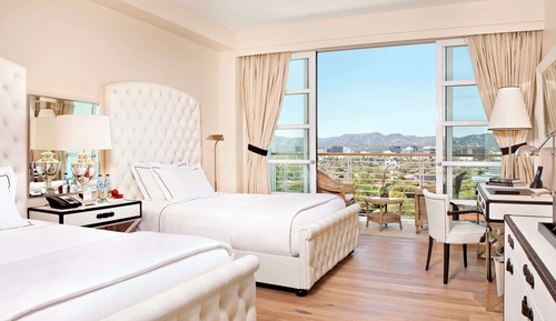 Habitación Premium, 2 camas dobles, balcón (Beverly Hills View)