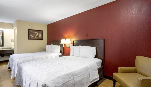 Deluxe Room, 2 Double Beds (Smoke Free)