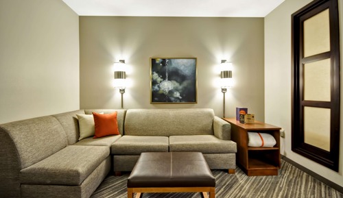 Habitación (2 Dble Beds with Sofa Bed, High floor)