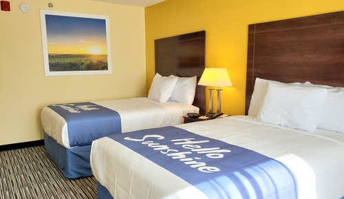 Habitación, 2 camas dobles, no fumadores (Top Floor)