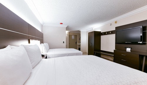 Habitación estándar, 2 camas de matrimonio, acceso a la piscina