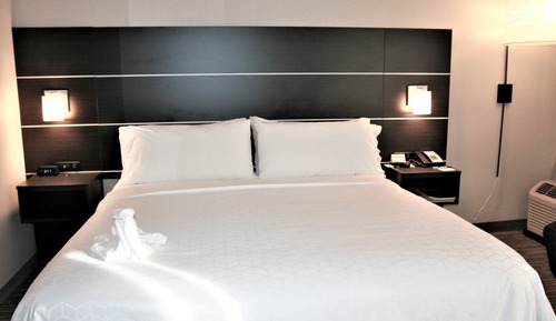 Habitación estándar, 1 cama de matrimonio grande (Communications, Mobility, Access Tub)