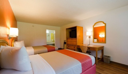 Habitación estándar, 2 camas dobles, accesible para personas con discapacidad, no fumadores