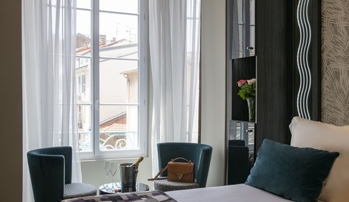 Suite junior, bañera de hidromasaje