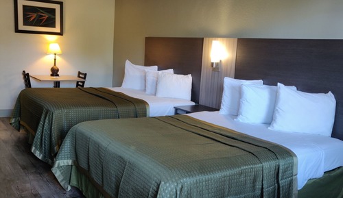 Habitación estándar, 2 camas de matrimonio, no fumadores