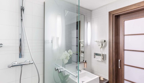 Habitación clásica con 2 camas individuales