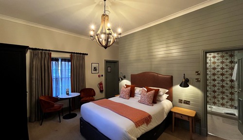 Carriage House Standard Double with Shower Only