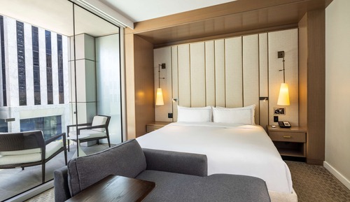 Suite (Jackson)