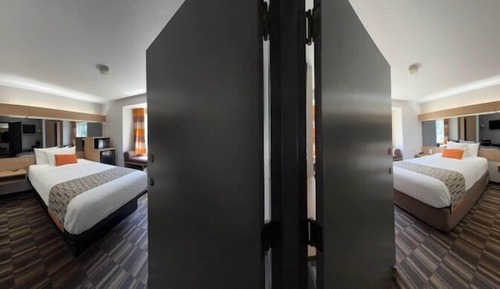 Habitación, 2 camas de matrimonio, no fumadores (Efficiency)