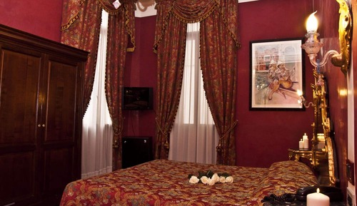 Habitación Grand doble, vistas al canal