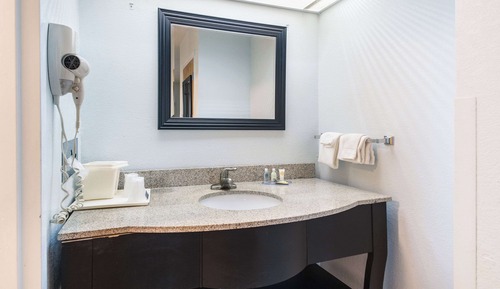 Habitación estándar, 1 cama de matrimonio grande con sofá cama, no fumadores