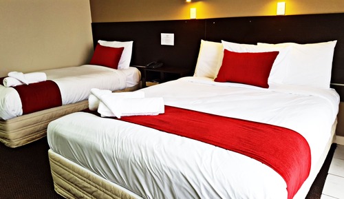 Habitación Premium con 1 cama doble o 2 individuales