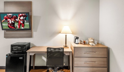 Habitación superior, 1 cama de matrimonio grande (Smoke Free)