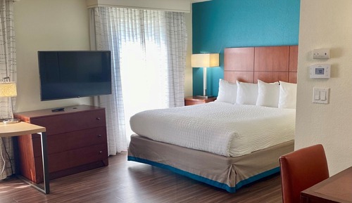 Suite estudio, 1 cama de matrimonio con sofá cama, no fumadores (Hearing Accessible)