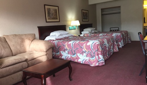 Habitación familiar, 2 camas de matrimonio, no fumadores