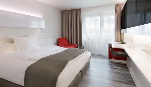 Habitación Confort con 1 cama doble o 2 individuales