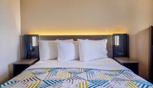 Habitación estándar, 1 cama de matrimonio grande, accesible para personas con discapacidad