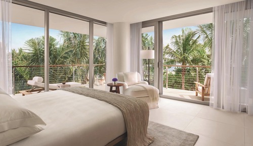 Suite, 1 habitación, vistas a la piscina
