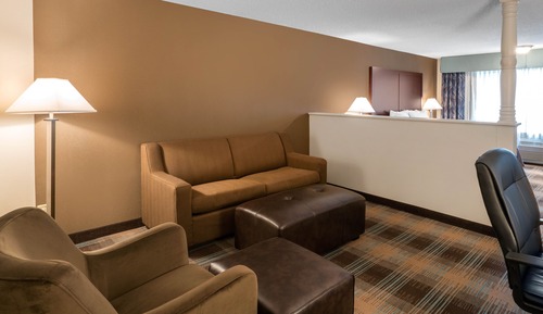 Classic Studio Suite, 1 King Bed with Sofa bed