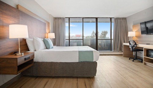 Habitación estándar, 1 cama de matrimonio, balcón, vistas a la montaña