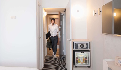 Habitación ejecutiva, 1 cama de matrimonio grande, vistas al lago