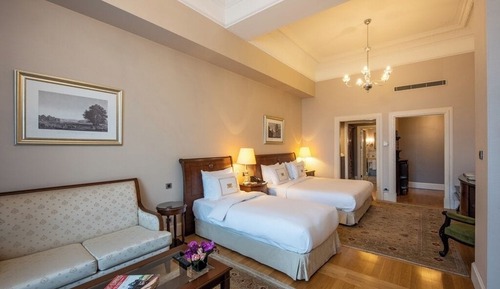 Grand Pera Triple Room