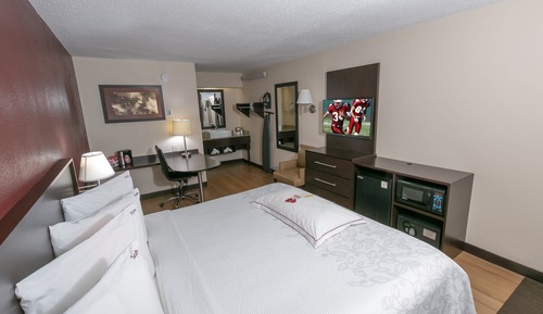 Habitación Premium, 1 cama de matrimonio grande (Upgraded Bedding & Snack, Smoke Free)