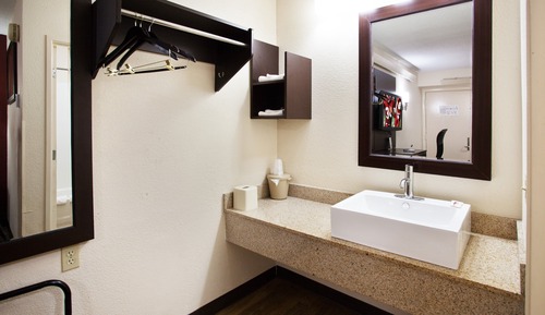 Habitación Deluxe, 2 camas dobles (Smoke Free)