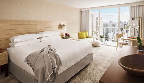 Habitación clásica, 1 cama de matrimonio grande, barras de apoyo en la bañera