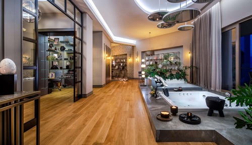 Ocean Suite (Urban Chic Lounge Access)