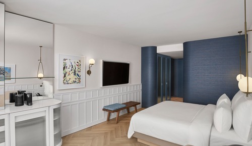 The LifeCo Vegan Gourmet Room