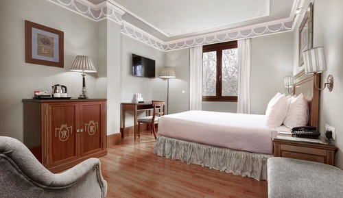 Habitación con 1 cama doble o 2 individuales