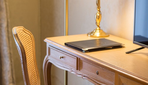 Doppelzimmer First Class mit Balkon