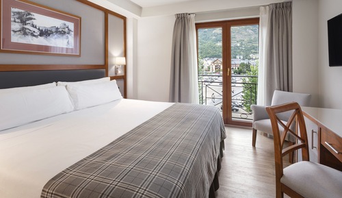 Habitación Conectada (4 Adultos)