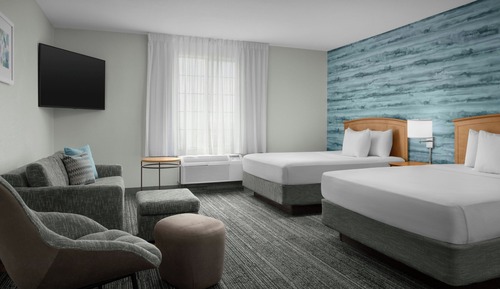 Estudio, varias camas (Hearing Accessible)