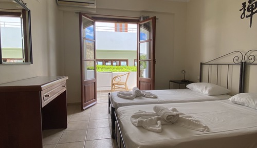 Suite junior, vistas al jardín