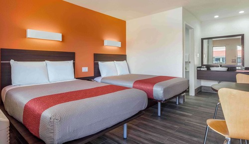 Habitación estándar, 2 camas dobles, no fumadores