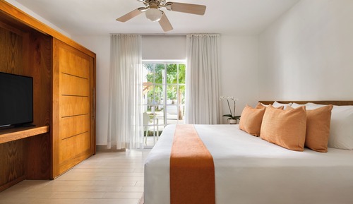Sun Club 3 bedroom Family Suite Tropical View