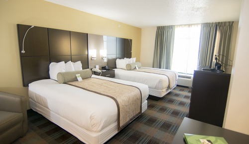 Habitación, 2 camas de matrimonio, bañera (Mobility/Hearing, Grab bars)