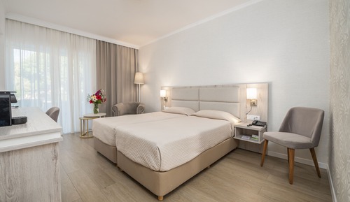 Superior Twin Room, Panorama