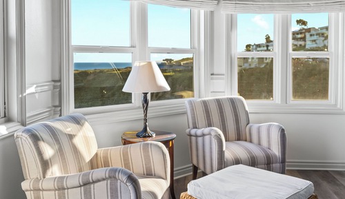 Pacific Edge King with Balcony