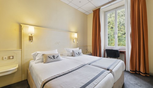 Habitación con 2 camas individuales