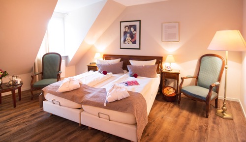 Suite, 2 camas dobles (Guenter Grass)