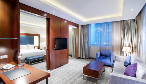 Suite, 1 habitación, bañera accesible, Acceso al salón del club (Living Lounge Access)