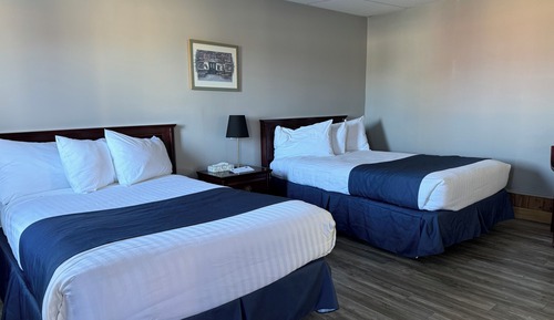 Habitación estándar, 2 camas dobles, junto a la playa