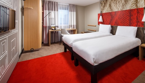 Habitación con 2 camas individuales, 1 cama doble (SweetRoom)