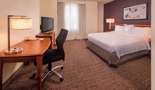 Suite, 2 habitaciones (Mobility Accessible, Roll-In Shower)